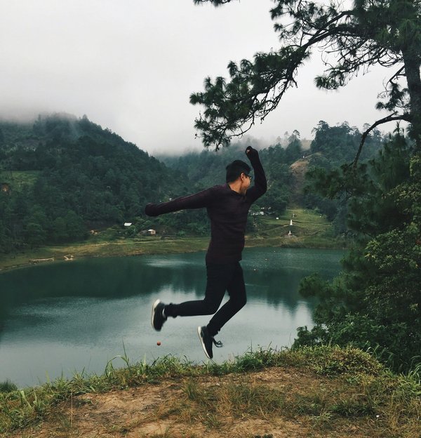 Quels sont les secrets pour une aventure réussie en kayak sur le lac Baïkal, Russie?